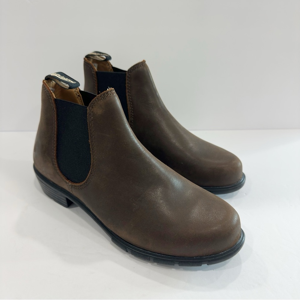 Blundstone 1970 Antique Brown Women’s Chelsea Ankle Boots